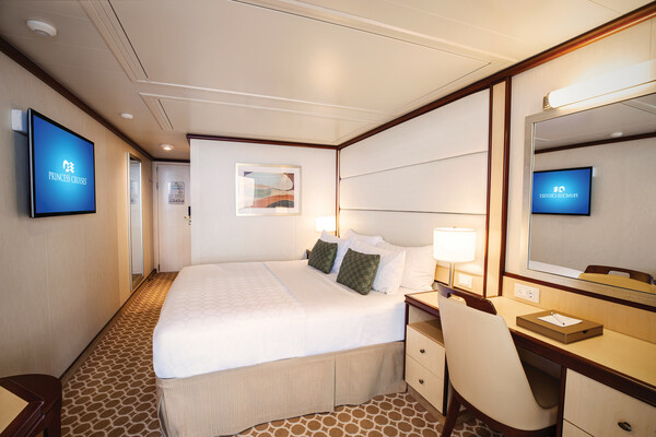 Princess Cruises Regal Princess Balcony 2.jpg